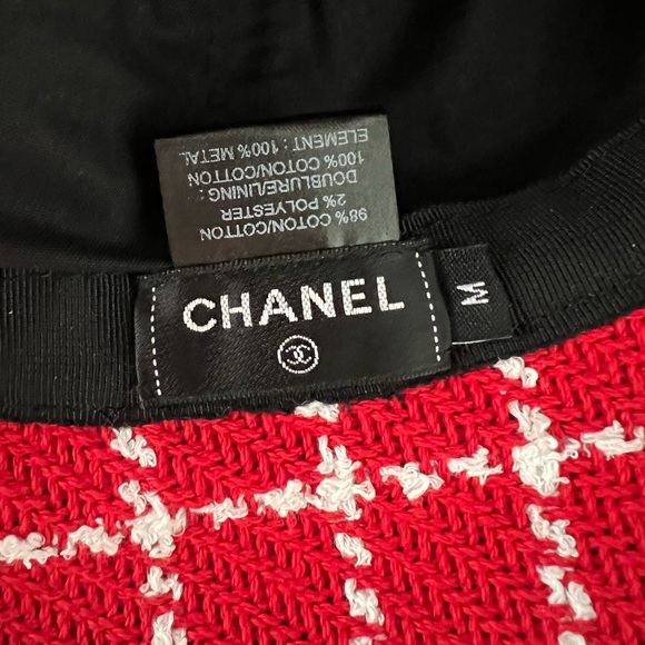 CHANEL BUCKET HAT - Picture 7 of 9